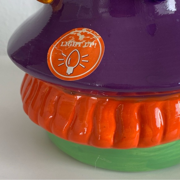 Mr. Halloween Light Up Witch Ceramic Gnome Tree Spooky Boo Scary Decor Green - Picture 11 of 12